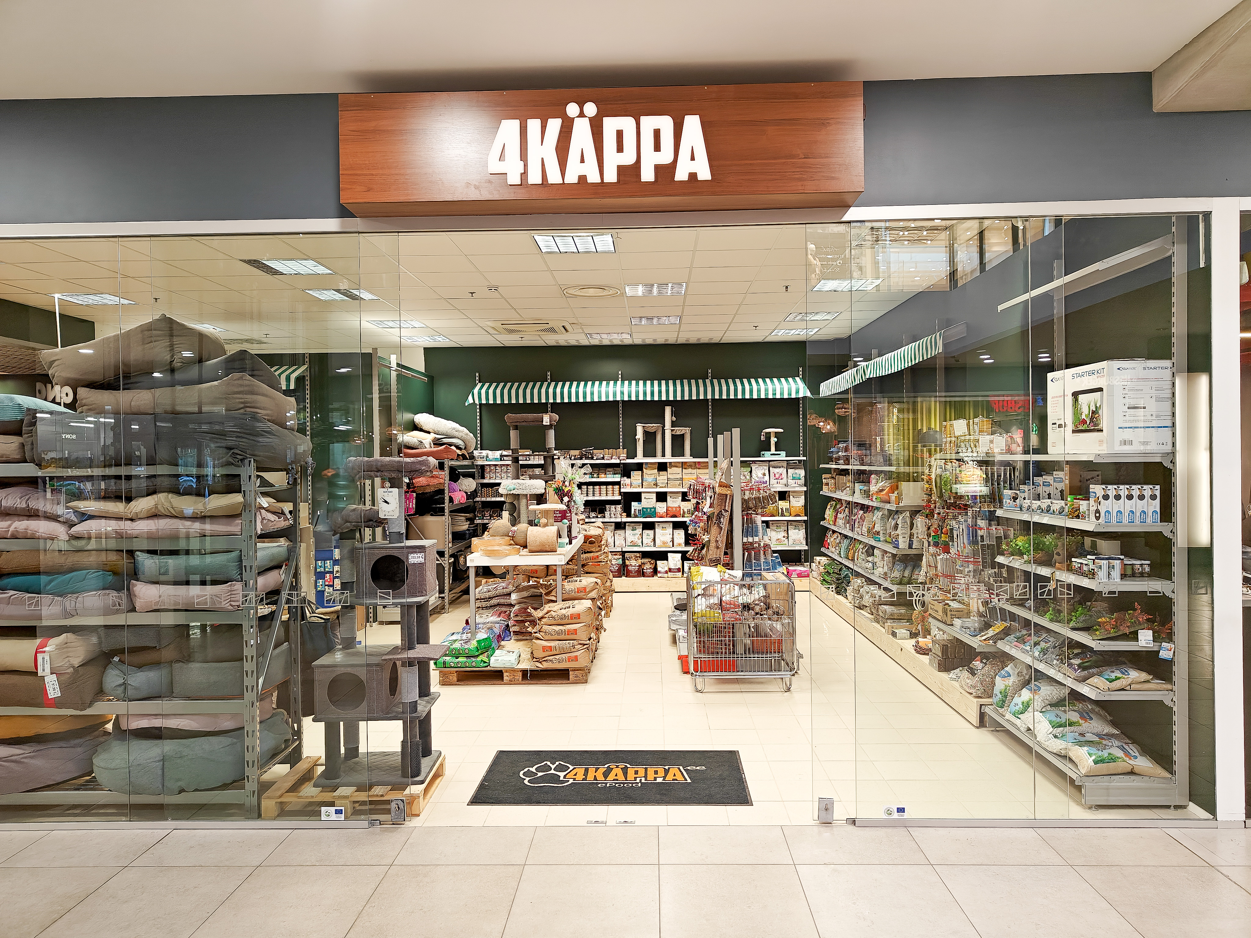 4Käppa uus ja suurem pood Auriga keskuses.jpg (4.65 MB)